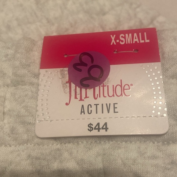 FLIRTITUDE Active Size XS Textured Heather Gray Joggers NWT - Picture 2 of 10